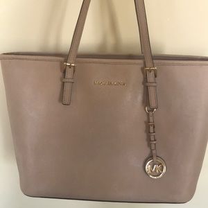 Michael Kors Tote